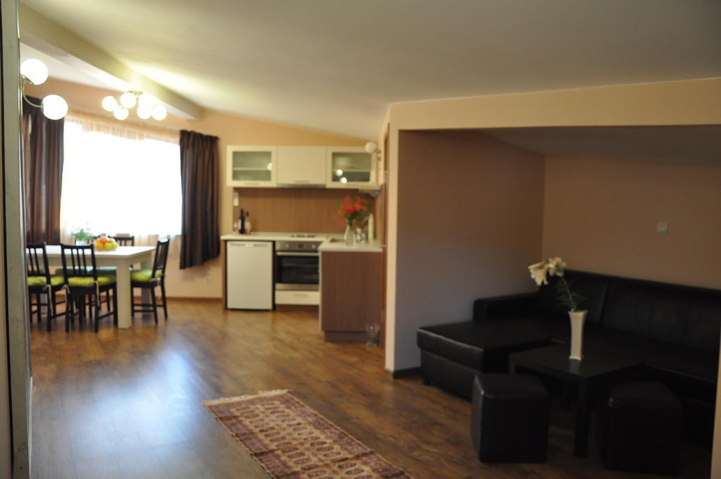 Rado Apartments Saparewa Banja Zimmer foto